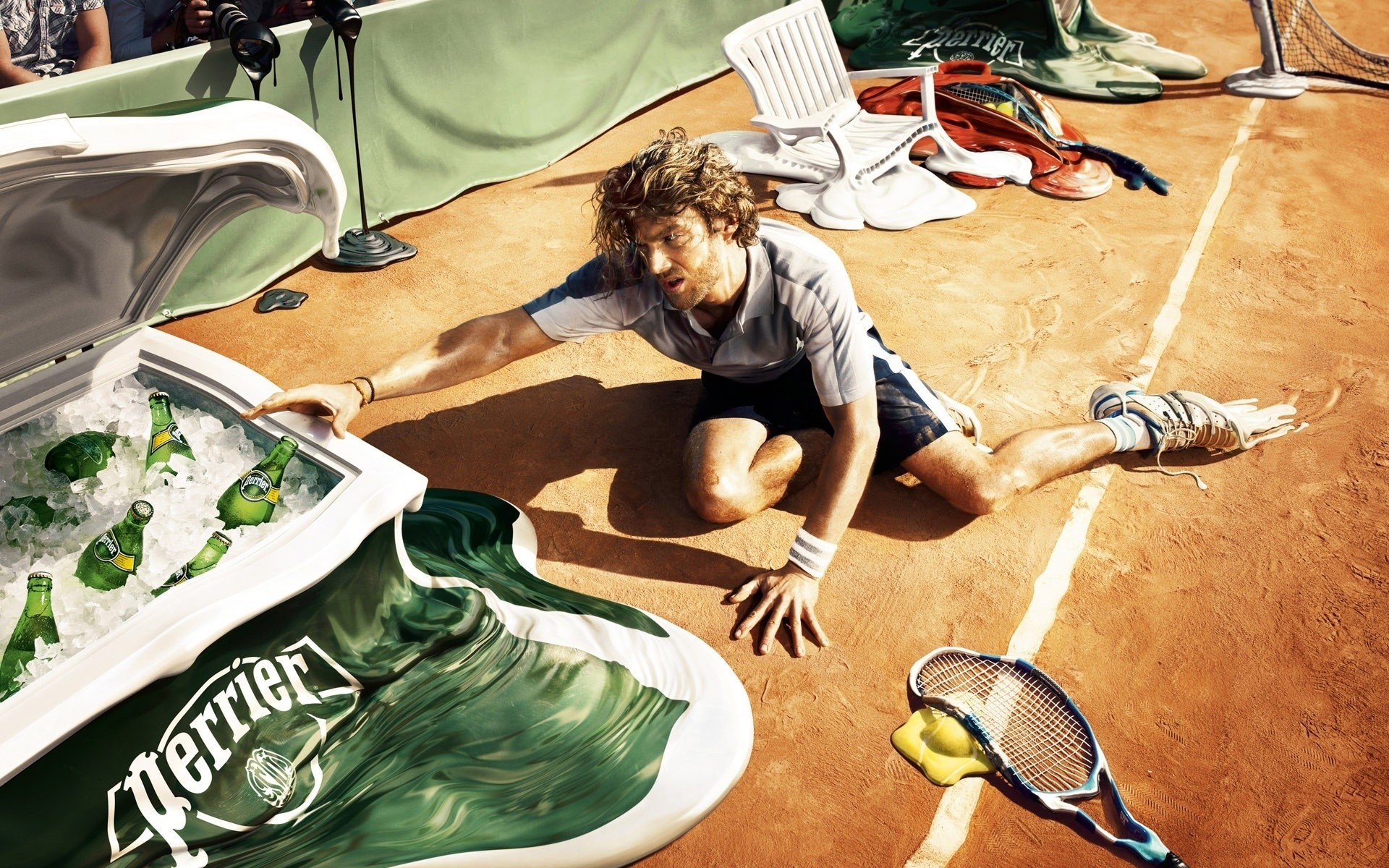 अवकाश महिला आदमी प्रतियोगिता अवकाश वयस्क अकेले घर के अंदर छाया बीयर गर्मी गर्म