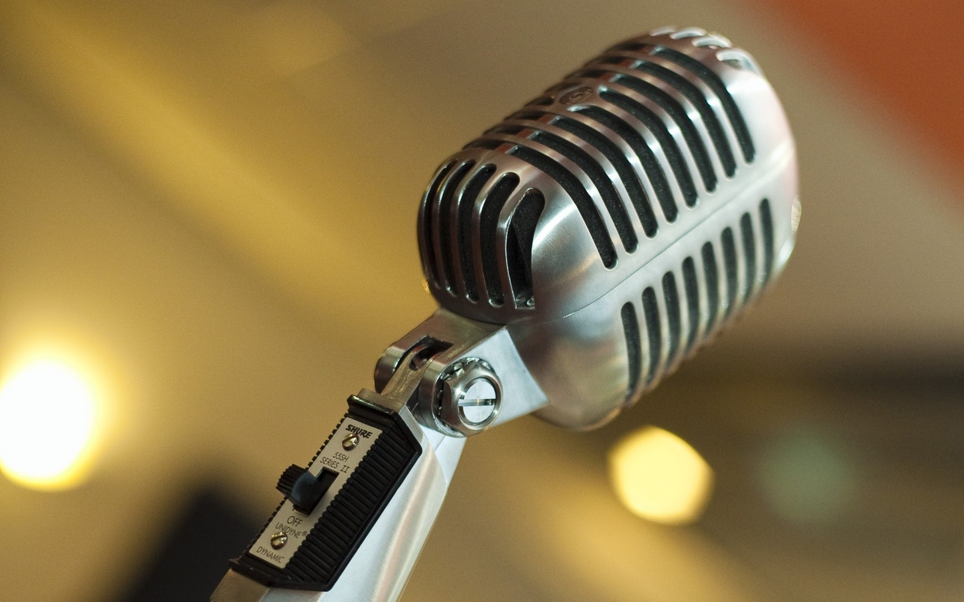 संगीत ध्वनि कराओके फोनोग्राफ रिकॉर्डिंग माइक्रोफोन उपकरण प्रौद्योगिकी इलेक्ट्रॉनिक्स आवाज पॉप कलंक साधन क्रोम बिजली शास्त्रीय संगीत कार्यक्रम