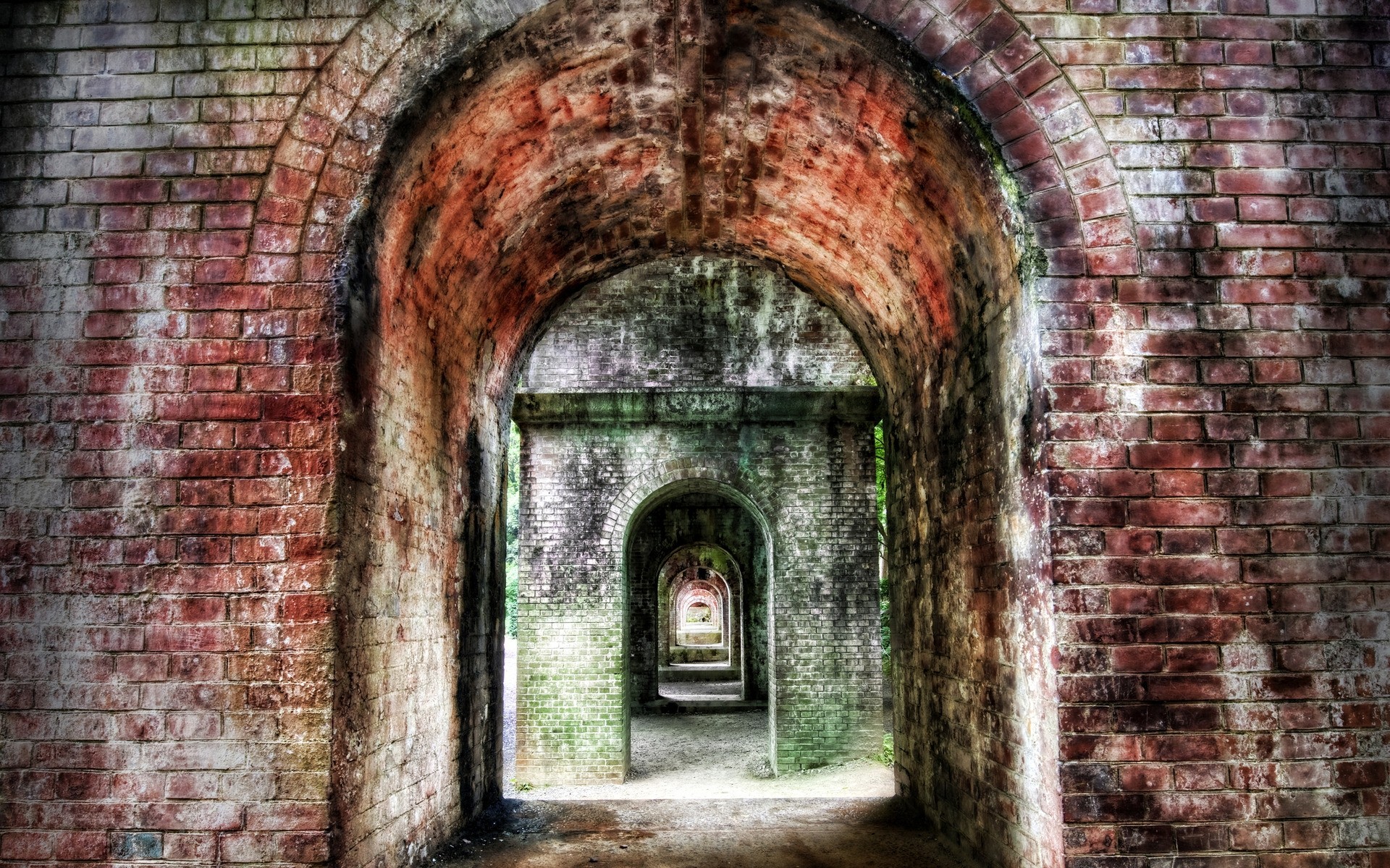 वास्तुकला दीवारों पुराने मेहराब घर ईंट पत्थर प्रवेश द्वार गोथिक प्राचीन दरवाजा खिड़कियां बाहरी यात्रा निर्माण गेट शहरी प्राचीन रंग