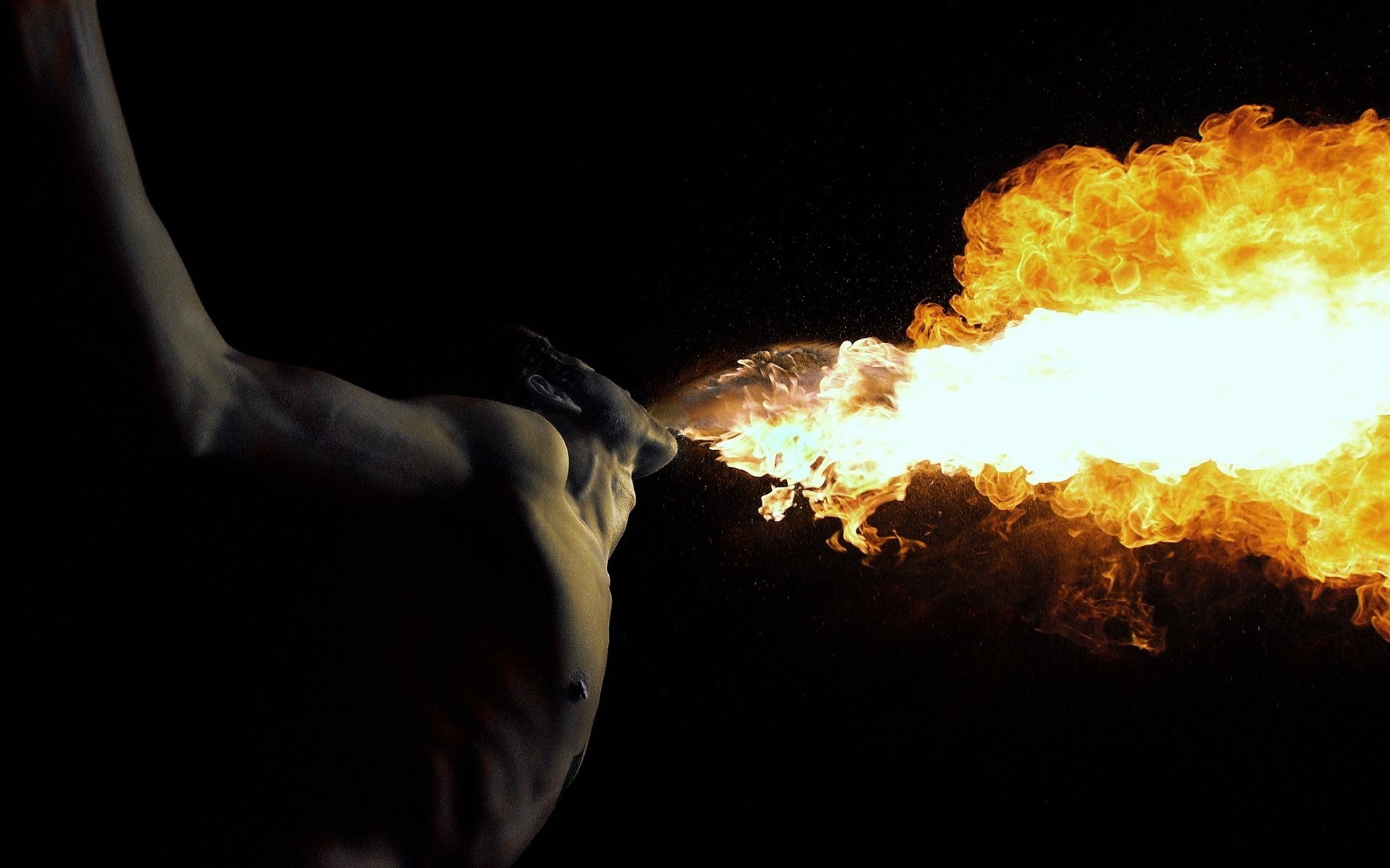 धूम्रपान लौ गरम एक