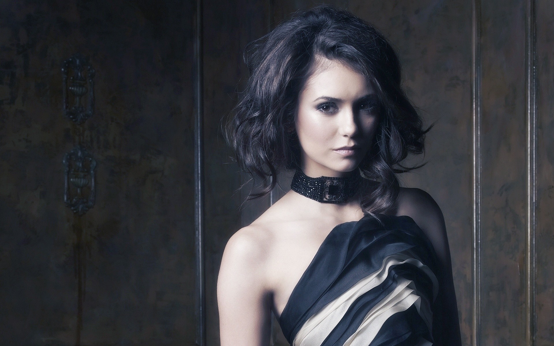 पोर्ट्रेट महिला वयस्क फैशन एकल पहनने मॉडल लड़की