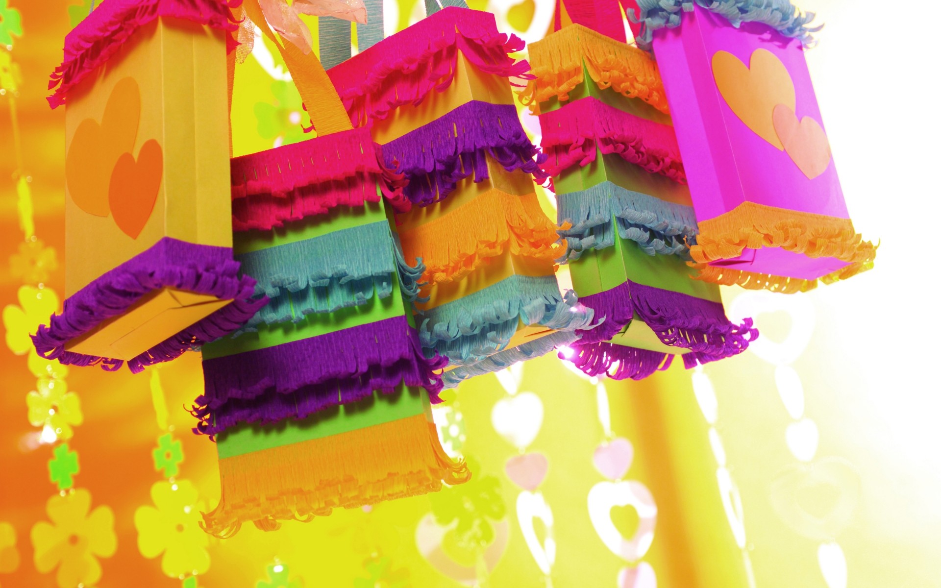 मज़ा उज्ज्वल डिजाइन सजावट रंग कागज छुट्टी कंफ़ेद्दी डेस्कटॉप पृष्ठभूमि बैग उपहार