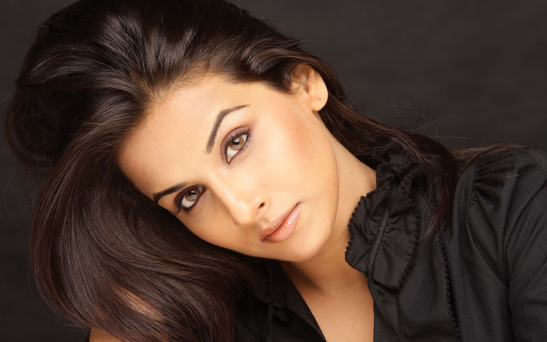 महिला फैशन ग्लैमर चित्र सेक्सी आंख लड़की मॉडल सुंदर होंठ आंखें चेहरा फोटो