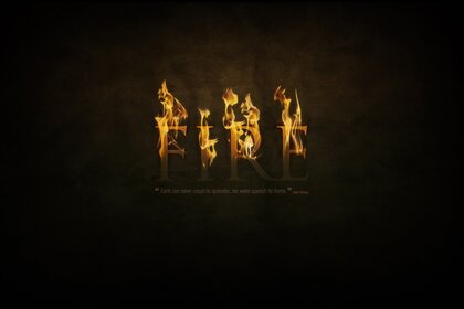 दूरी में आग । प्रकाश। गर्म