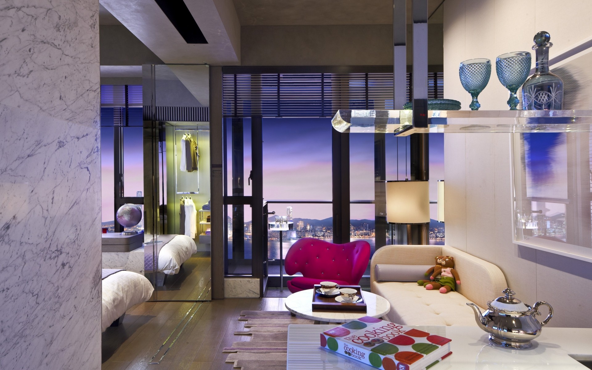 फर्नीचर कमरा इनडोर फर्श इंटीरियर डिजाइन टेबल जगह घर खिड़की कुर्सी आधुनिक घर दीपक अपार्टमेंट शेल्फ कालीन दर्पण सोफा विलासिता अंदर कुर्सी