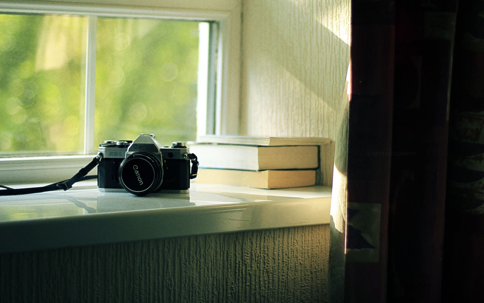 विंडोज कमरा फर्नीचर घर के अंदर घर प्रकाश दर्पण मेज परिवार आधुनिक अंदर जगह कैमरा फोटो कीमतें पुराना