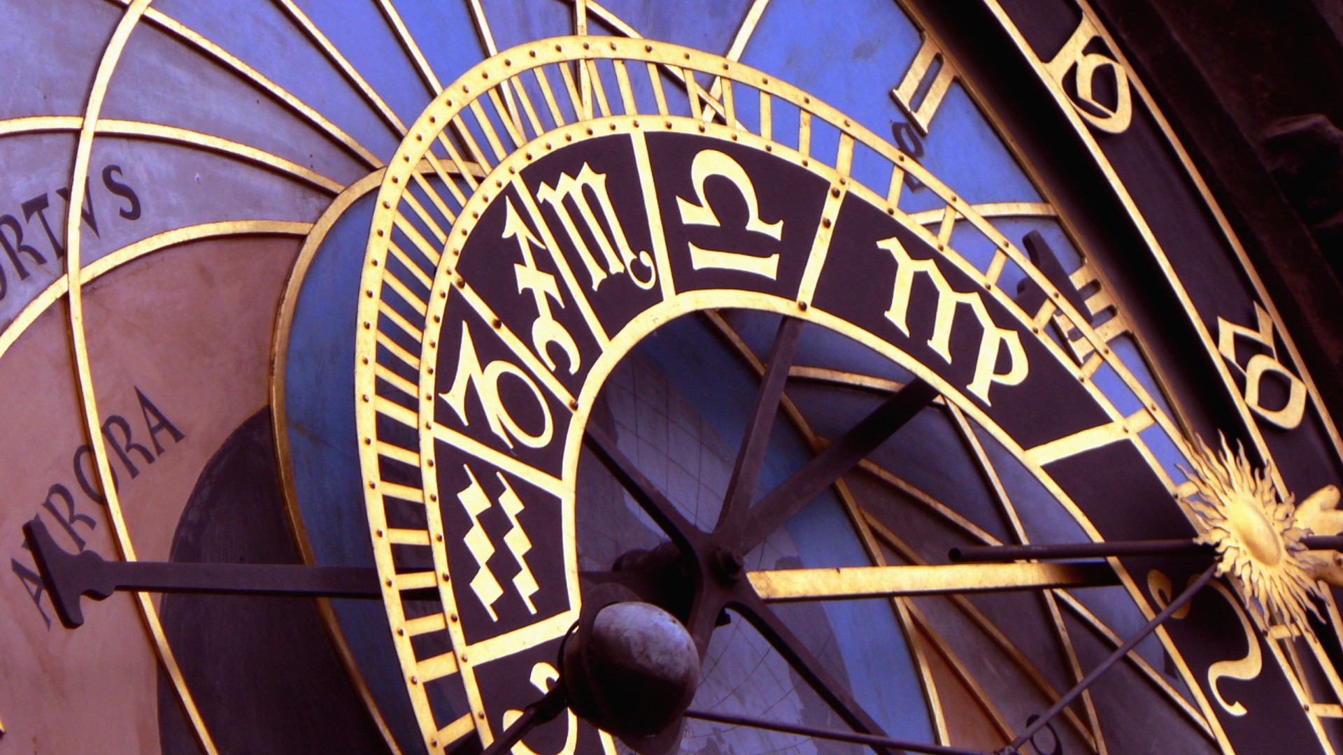 पुराना रेट्रो विंटेज / सदाबहार समय घड़ी