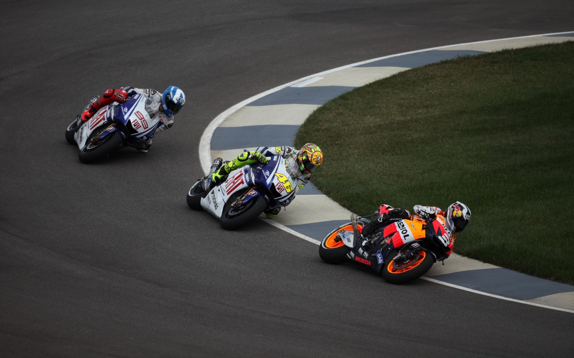 खेल रेसिंग ट्रैक जल्दी करो चैम्पियनशिप प्रतियोगिता चालक कार्रवाई कार टूर्नामेंट टीम वर्क डिस्क सर्किट बाइक दौड़ने चर्चा मोटर खेल प्रतिष्ठा कार चक्र टायर