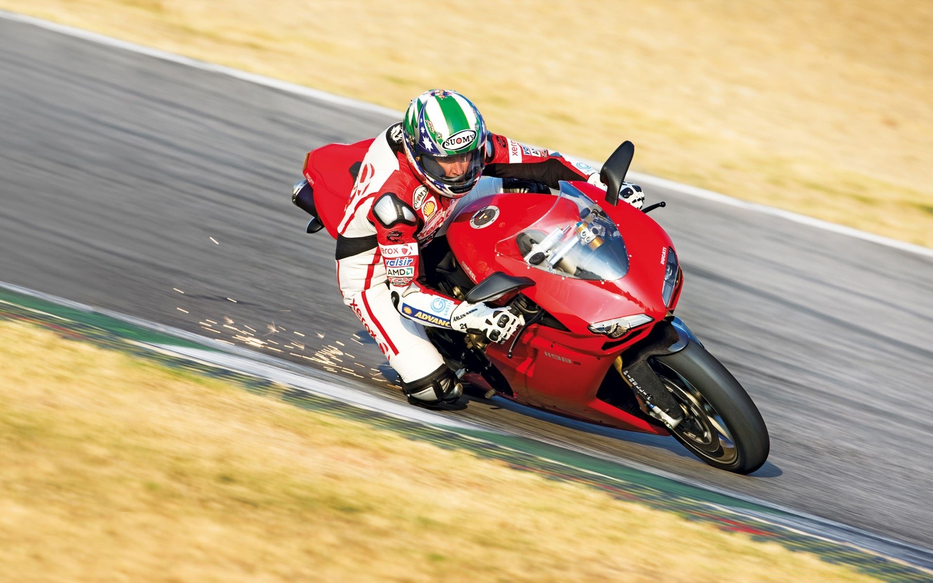 खेल रेसिंग चैम्पियनशिप ट्रैक प्रतियोगिता बाइक जल्दी करो दौड़ने कार्रवाई कार तेजी से टूर्नामेंट सर्किट डिस्क चालक हेलमेट कार